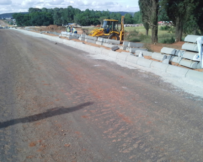 Doubling of Simon Vermotten Road